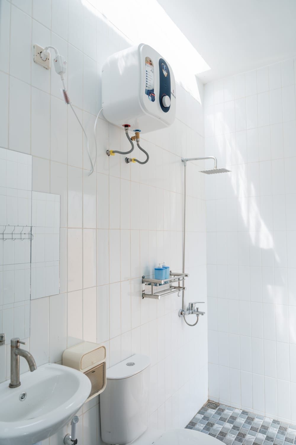 Image 3